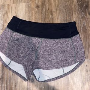 Size 0 lululemon speed up shorts 2.5 in lightly worn